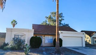 7027 W CHERRY HILLS Drive, Peoria, AZ 85345