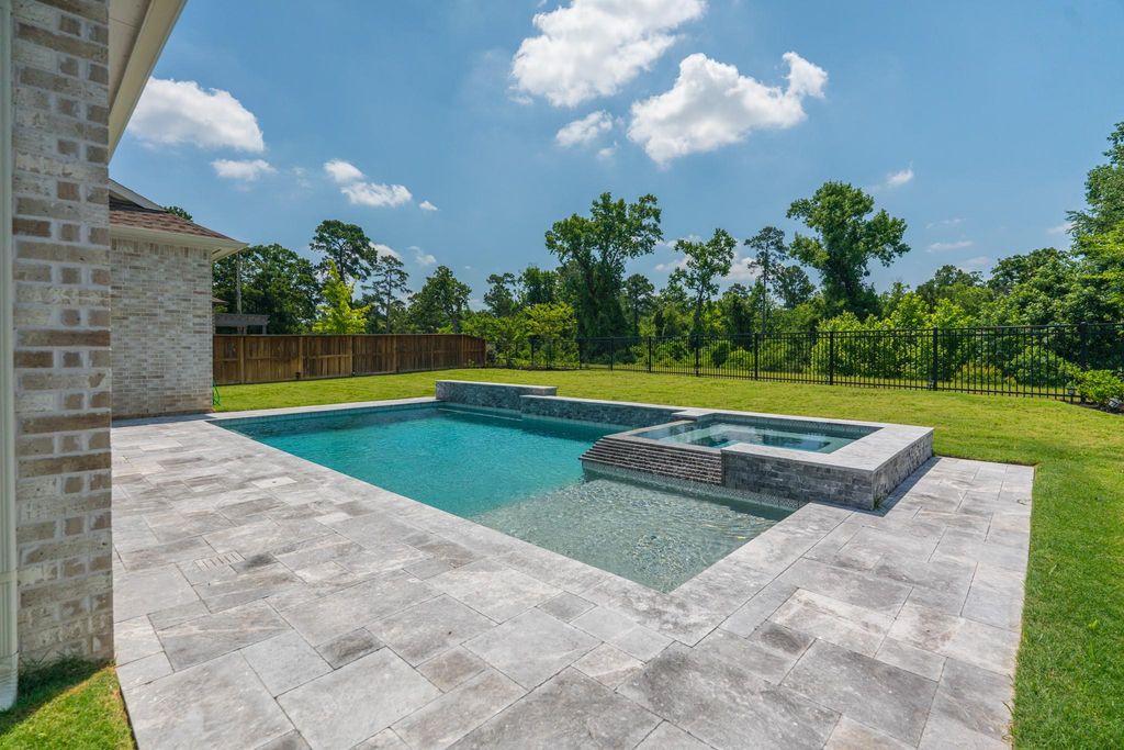 8730 Burdekin Road, Magnolia, TX 77354