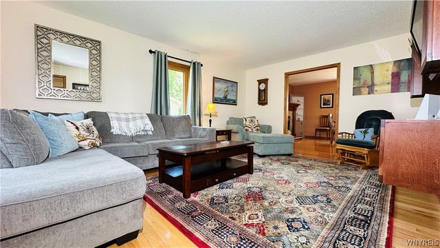 5171 Bronson Drive, Lewiston, NY 14092