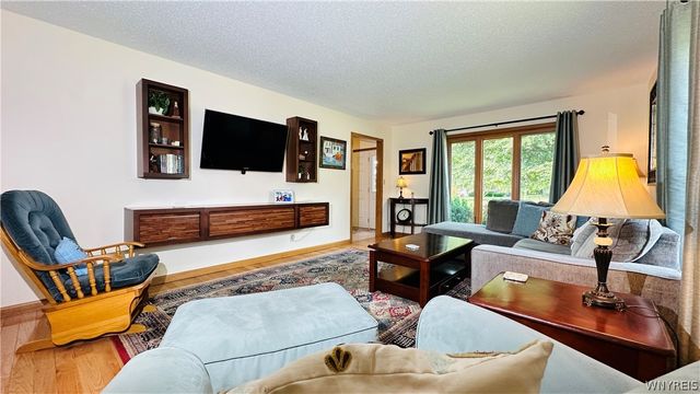 5171 Bronson Drive, Lewiston, NY 14092