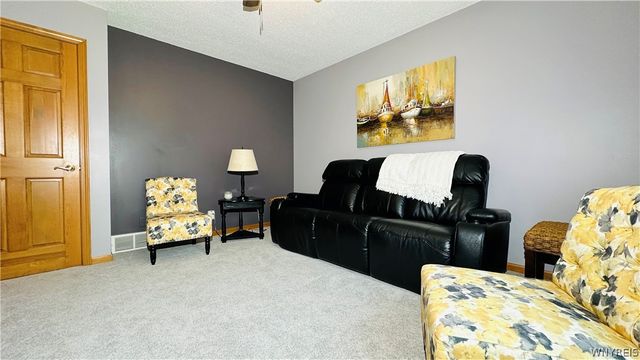 5171 Bronson Drive, Lewiston, NY 14092