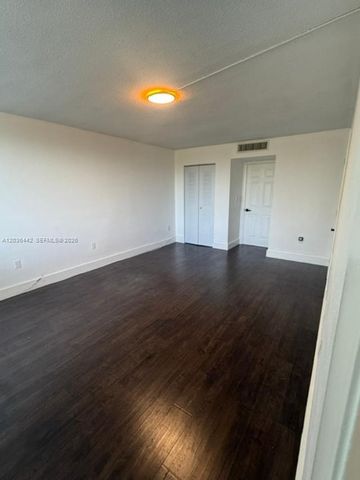 1101 NE 191st St H401, Miami, FL 33179