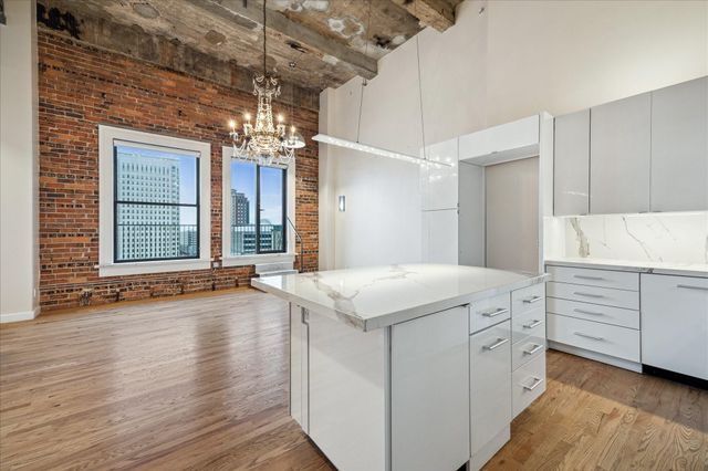 915 Franklin Street 9I, Houston, TX 77002