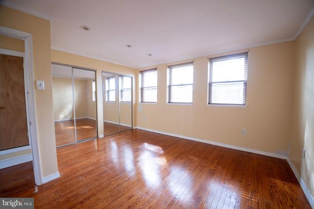 2717 S MARVINE ST, Philadelphia, PA 19148