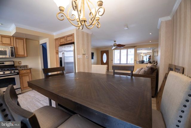 2717 S MARVINE ST, Philadelphia, PA 19148