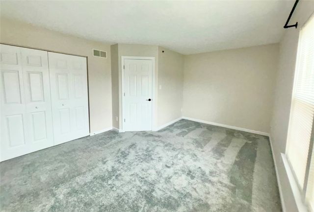 320 Winners Circle, North Strabane, PA 15317