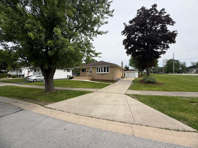 408 Cherry Hill Road, Dyer, IN 46311