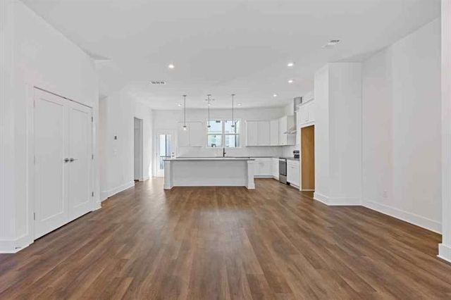 483 Hammons Way, Atlanta, GA 30315
