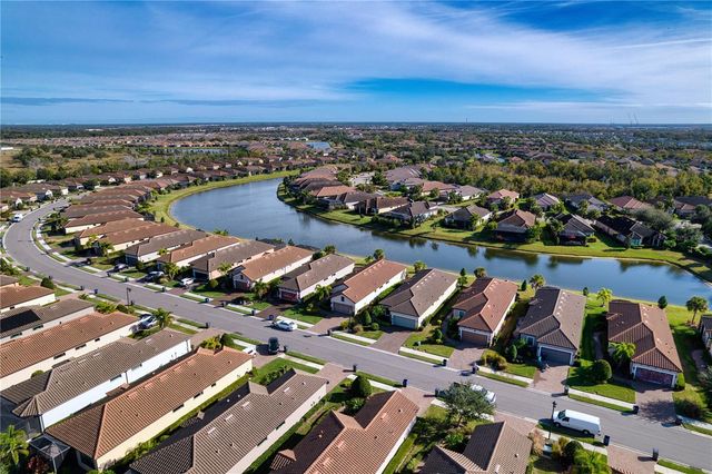 10114 HIGHLAND PARK PLACE, Palmetto, FL 34221