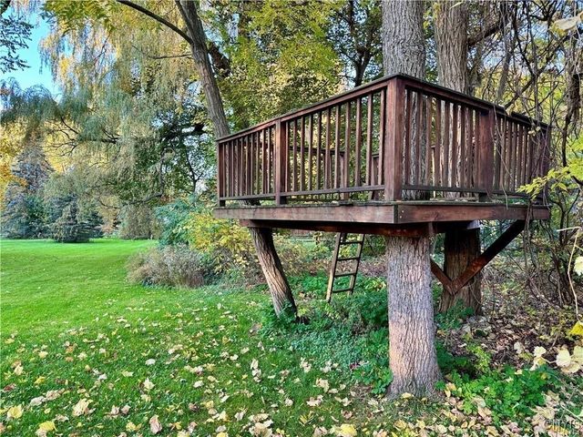 44 West Genesee Street, Skaneateles, NY 13152