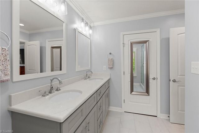 204 Hamilton Court, Bermuda Run, NC 27006