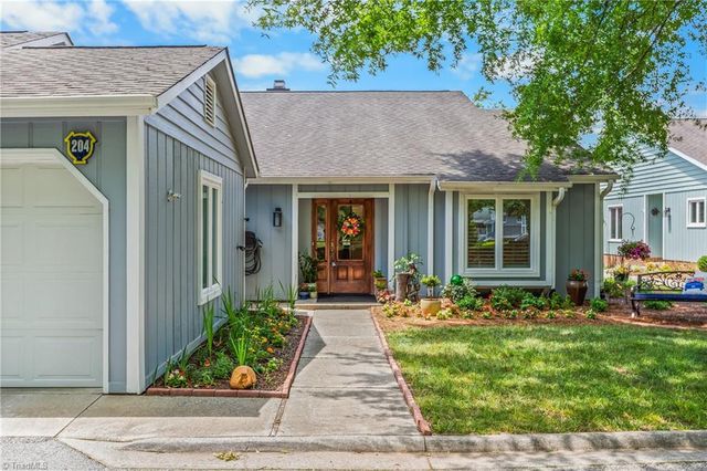 204 Hamilton Court, Bermuda Run, NC 27006