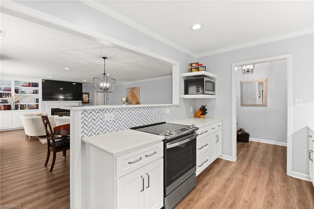 204 Hamilton Court, Bermuda Run, NC 27006