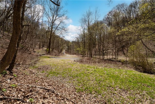Lot 2 Cascades Way, O'hara, PA 15215
