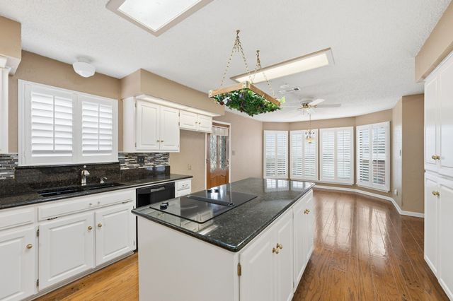 7260 Hudson Cemetery Road, Mansfield, TX 76063