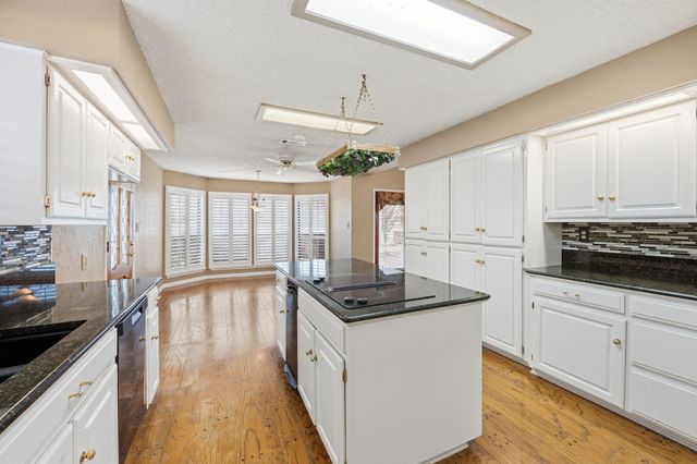 7260 Hudson Cemetery Road, Mansfield, TX 76063