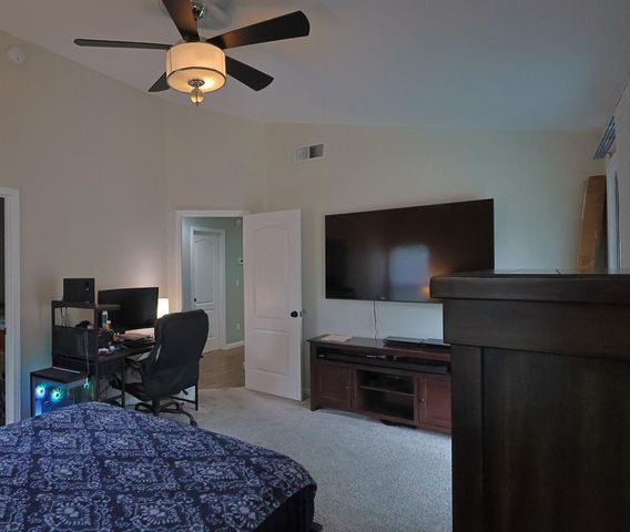 1699 Northfield Dr, Yuba City, CA 95993