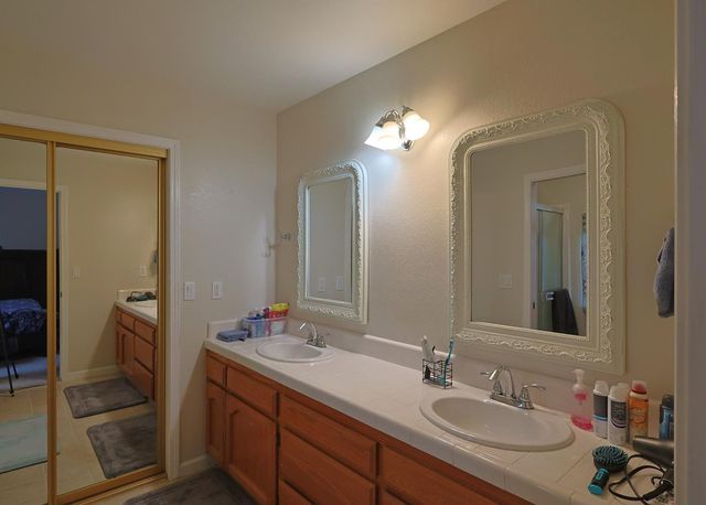 1699 Northfield Dr, Yuba City, CA 95993