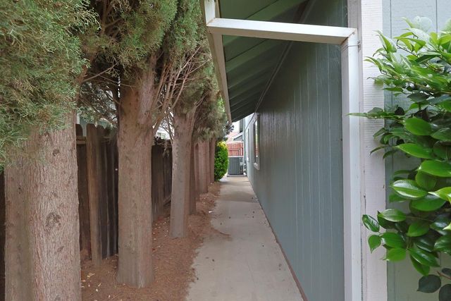 1699 Northfield Dr, Yuba City, CA 95993