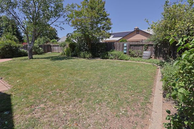 1699 Northfield Dr, Yuba City, CA 95993
