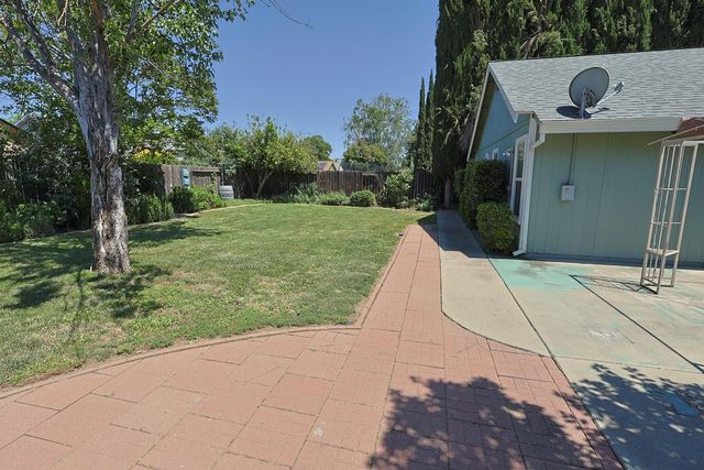 1699 Northfield Dr, Yuba City, CA 95993