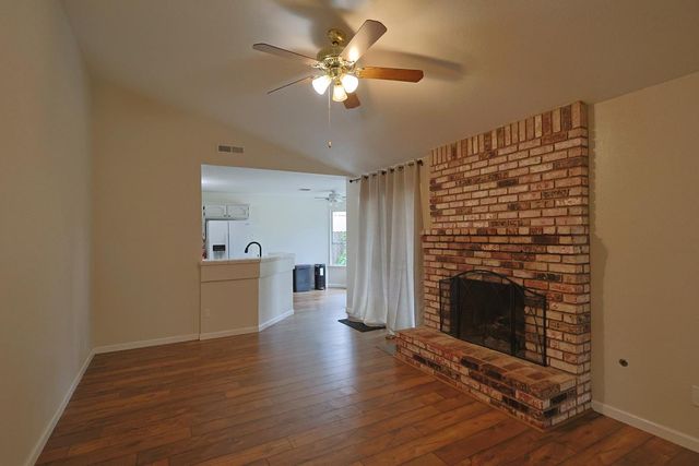 1699 Northfield Dr, Yuba City, CA 95993