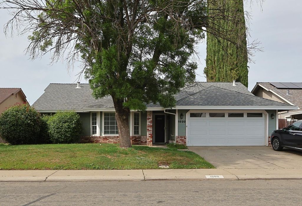 1699 Northfield Dr, Yuba City, CA 95993