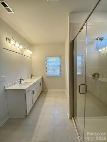 3217 Glenn Hope Way, Matthews, NC 28104