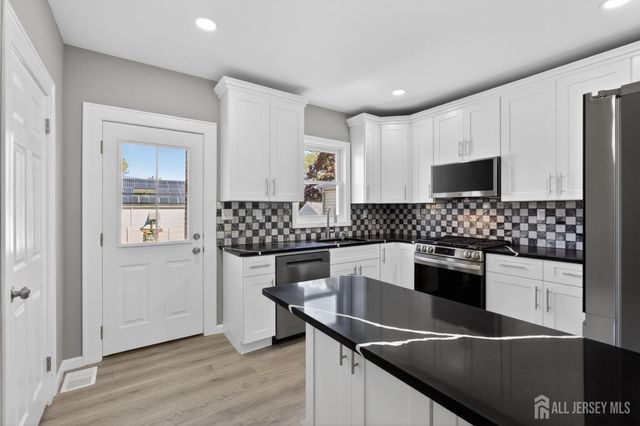 574 Hazel Avenue, Perth Amboy, NJ 08861