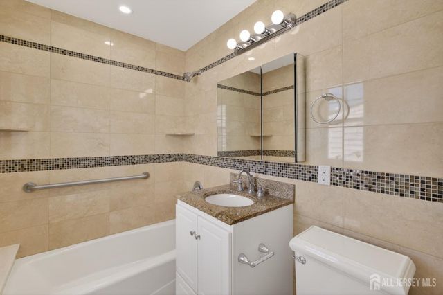 574 Hazel Avenue, Perth Amboy, NJ 08861