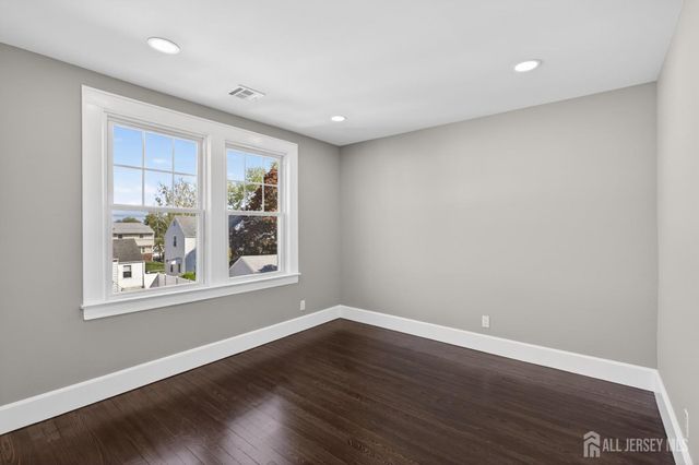 574 Hazel Avenue, Perth Amboy, NJ 08861