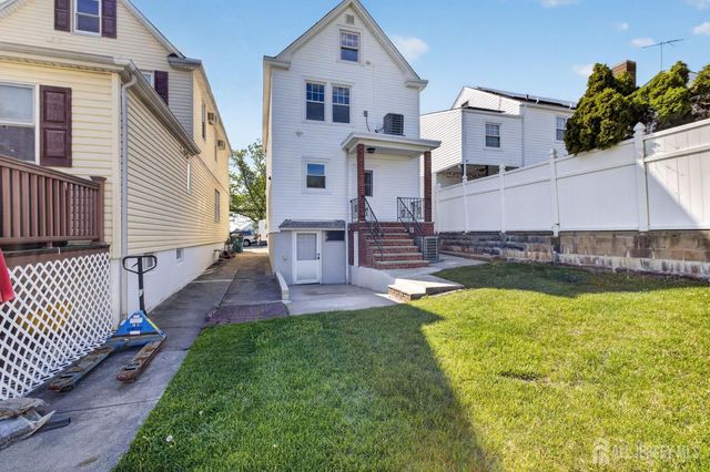 574 Hazel Avenue, Perth Amboy, NJ 08861