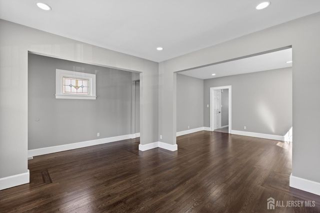 574 Hazel Avenue, Perth Amboy, NJ 08861