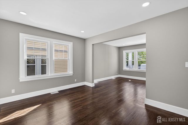 574 Hazel Avenue, Perth Amboy, NJ 08861