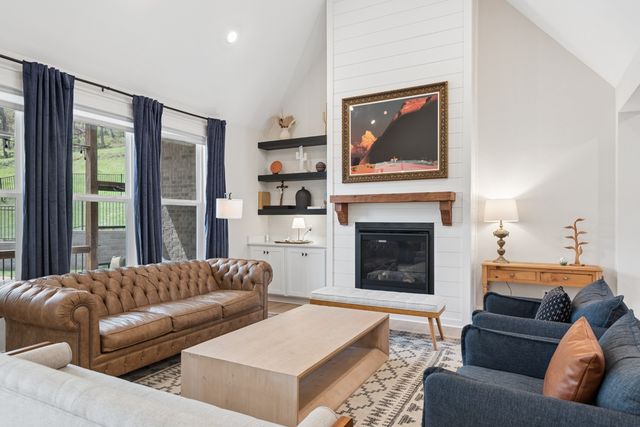 5611 Carney Ln, Franklin, TN 37064