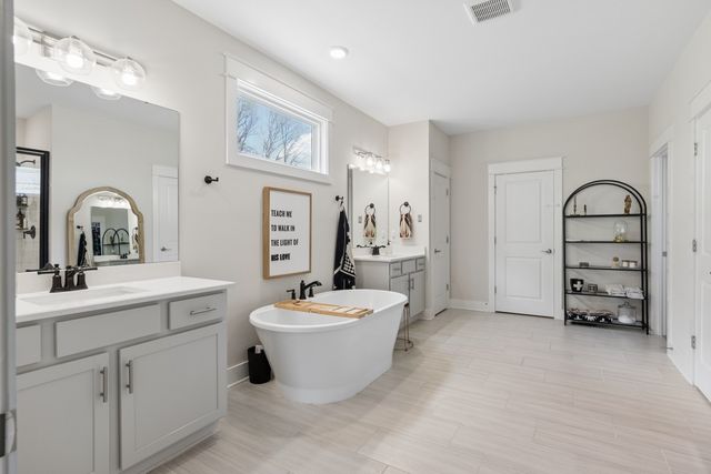 5611 Carney Ln, Franklin, TN 37064