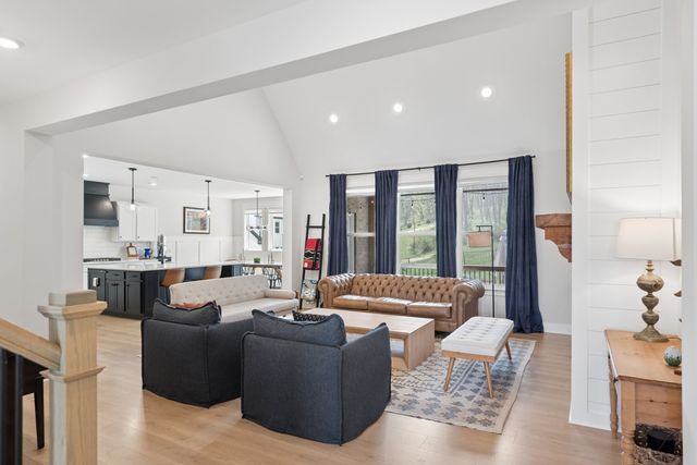 5611 Carney Ln, Franklin, TN 37064