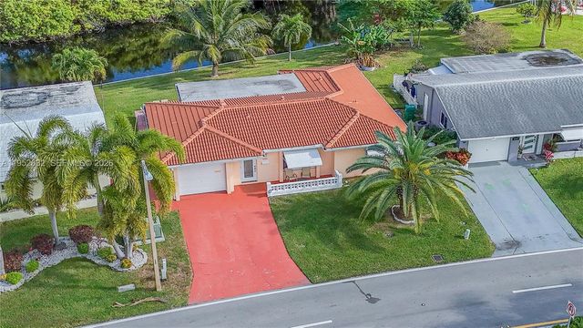 4904 Mainland Dr, Tamarac, FL 33319