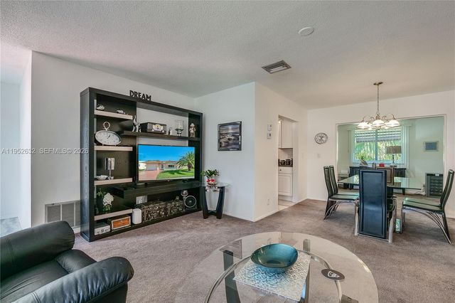 4904 Mainland Dr, Tamarac, FL 33319