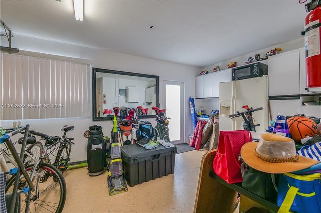 4904 Mainland Dr, Tamarac, FL 33319