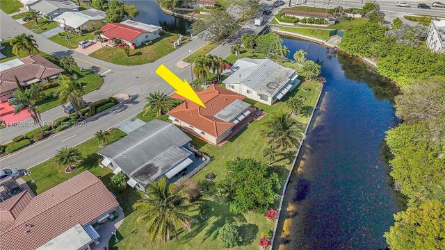 4904 Mainland Dr, Tamarac, FL 33319