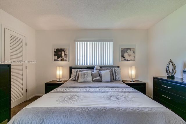 4904 Mainland Dr, Tamarac, FL 33319