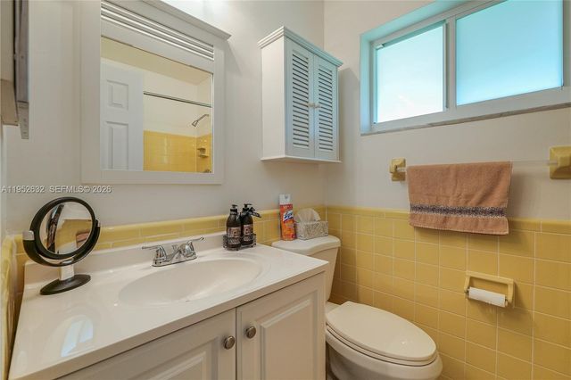 4904 Mainland Dr, Tamarac, FL 33319