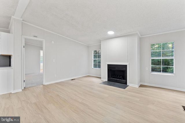 1109 EASTHAM RD, Bumpass, VA 23024