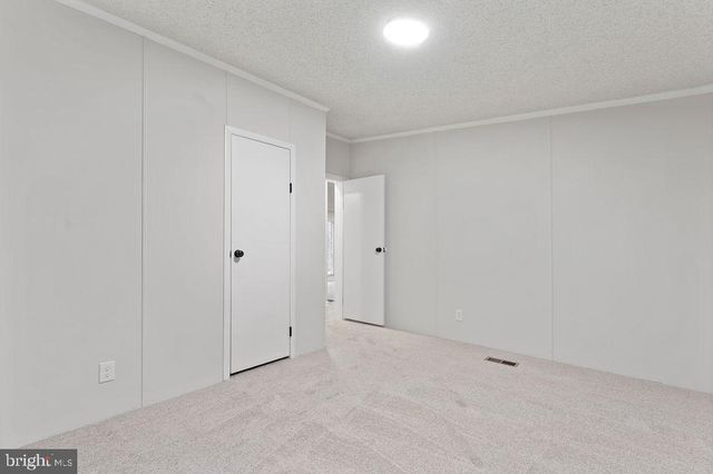 1109 EASTHAM RD, Bumpass, VA 23024