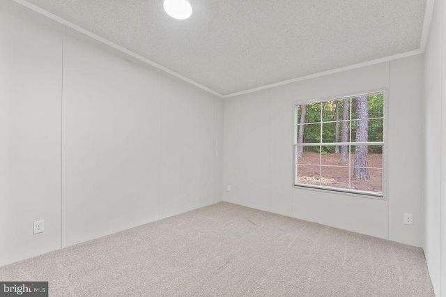 1109 EASTHAM RD, Bumpass, VA 23024