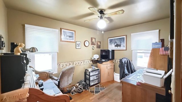 8412 Greenwood Avenue, Munster, IN 46321