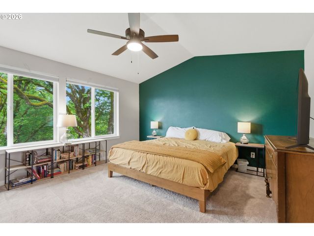 1537 S CAMILLE Pl, Newberg, OR 97132