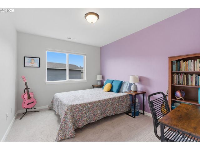 1537 S CAMILLE Pl, Newberg, OR 97132
