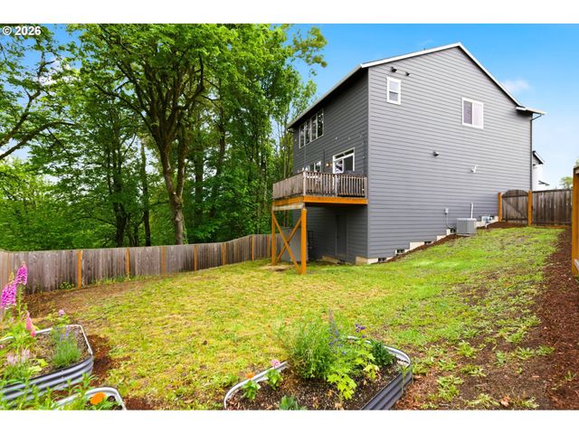 1537 S CAMILLE Pl, Newberg, OR 97132